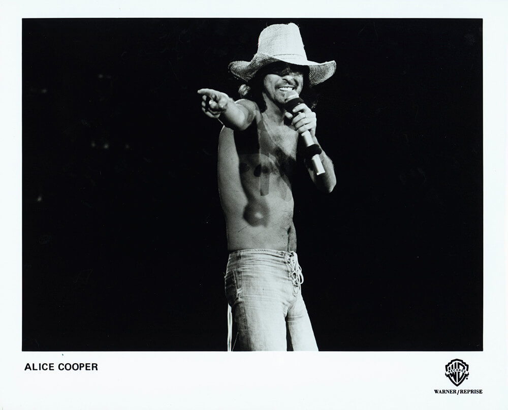 8x10 B&w Press Photo (1977)